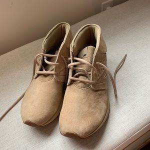 New Balance Sneakers size 8